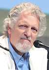 https://upload.wikimedia.org/wikipedia/commons/thumb/3/39/Clancy_Brown_by_Gage_Skidmore.jpg/100px-Clancy_Brown_by_Gage_Skidmore.jpg